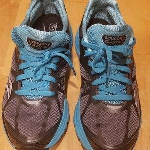Women's Saucony Kinvana 4 sneakers Size 7.5